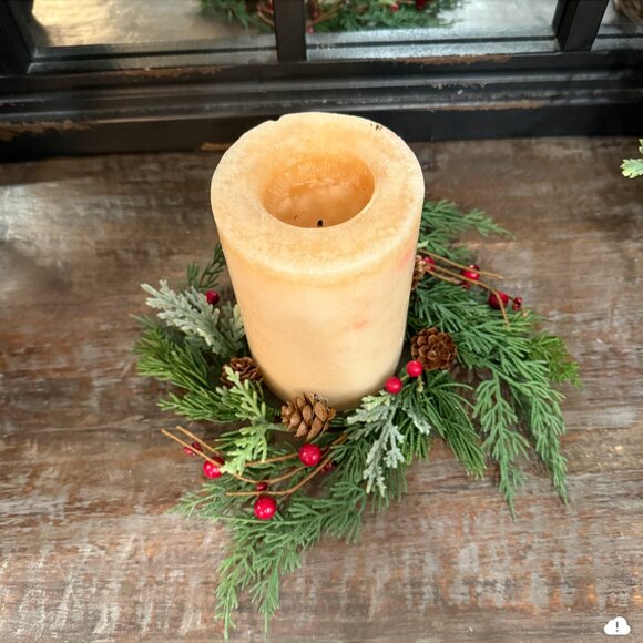 Holiday Candle Ring/Wreath - Picture 7 of 8